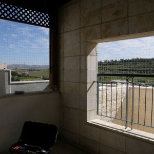 רשת יונים למרפסות - אחרי רשת יונים למרפסות - אחרי